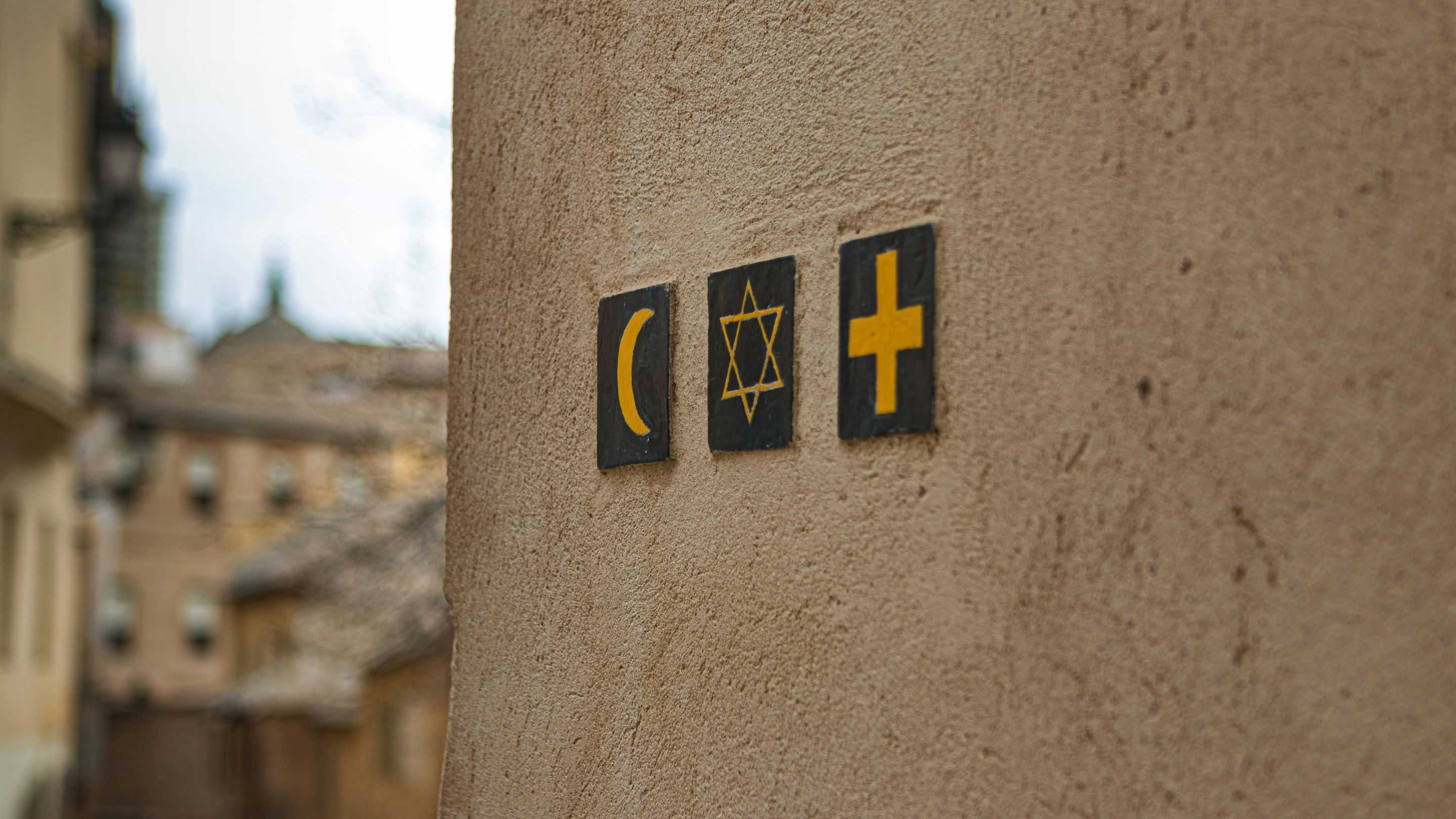 Tidak Hanya Islam, Puasa Juga Ada dalam Berbagai Agama di Dunia